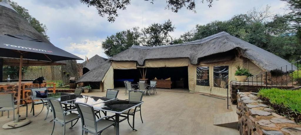 Tidimalo Lodge Rustenburg Bagian luar foto